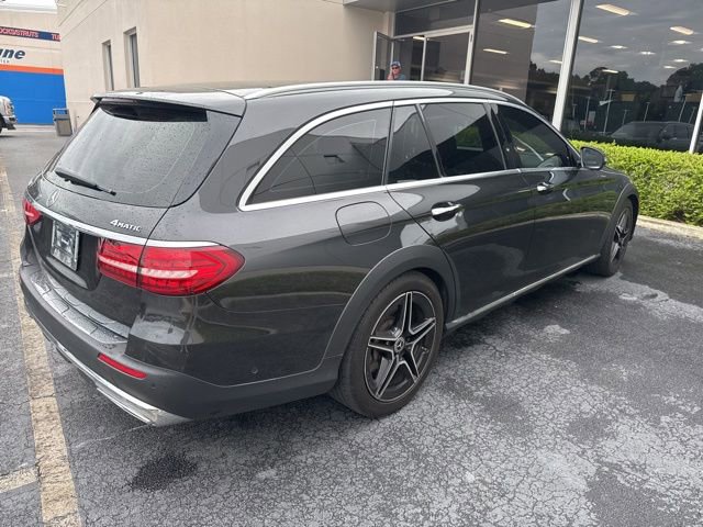 Used 2021 Mercedes-Benz E 450 4MATIC All-Terrain Wagon image 4
