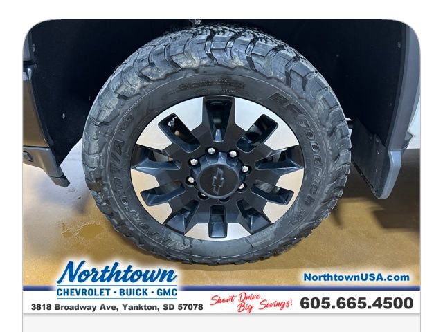 Used 2021 Chevrolet Silverado 2500 Custom w/ Custom Value Package image 26