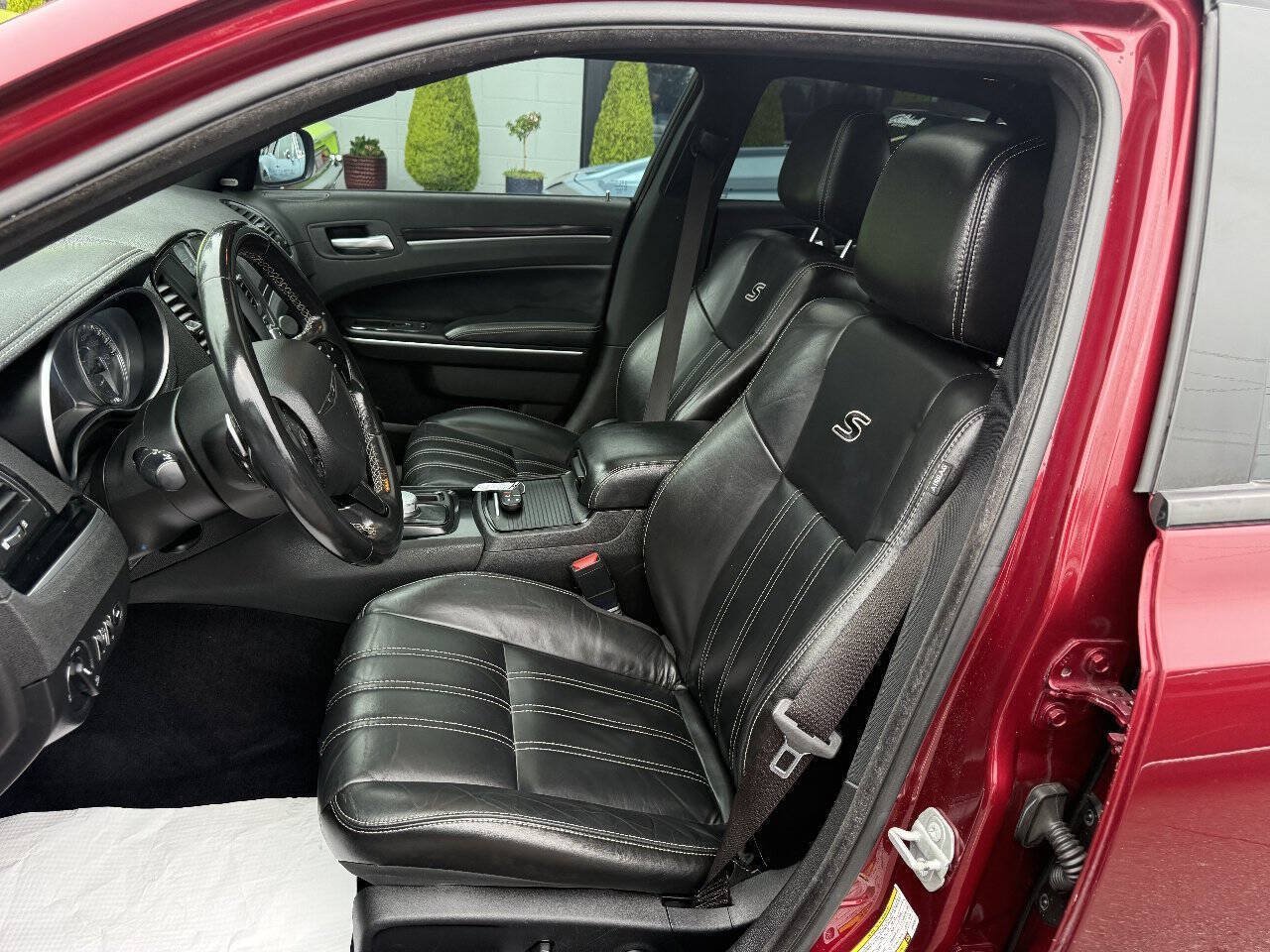 Used 2021 Chrysler 300 S RWD image 17