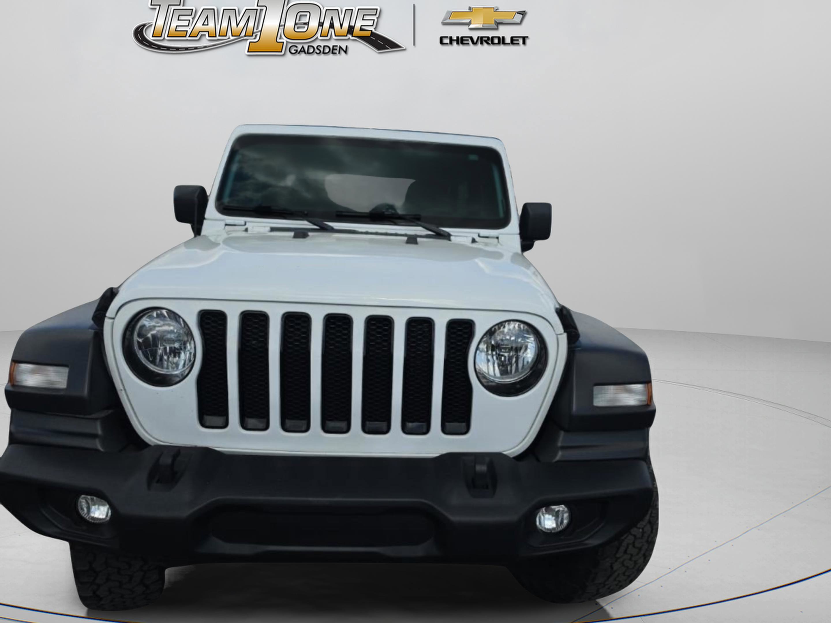 Used 2020 Jeep Wrangler Unlimited Sport image 2