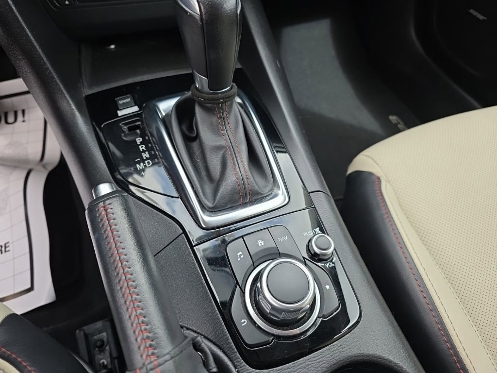 Used 2015 MAZDA MAZDA3 s Grand Touring FWD image 15