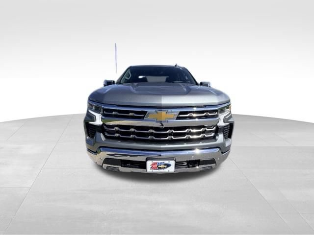 Certified 2026 Chevrolet Silverado 1500 LTZ w/ LTZ Premium Package AWD/4WD image 3