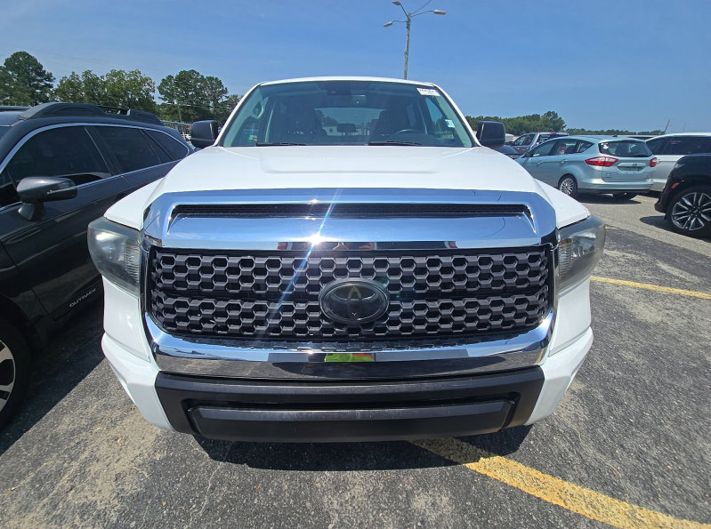 Used 2020 Toyota Tundra SR5 w/ SR5 Leather Package RWD image 6