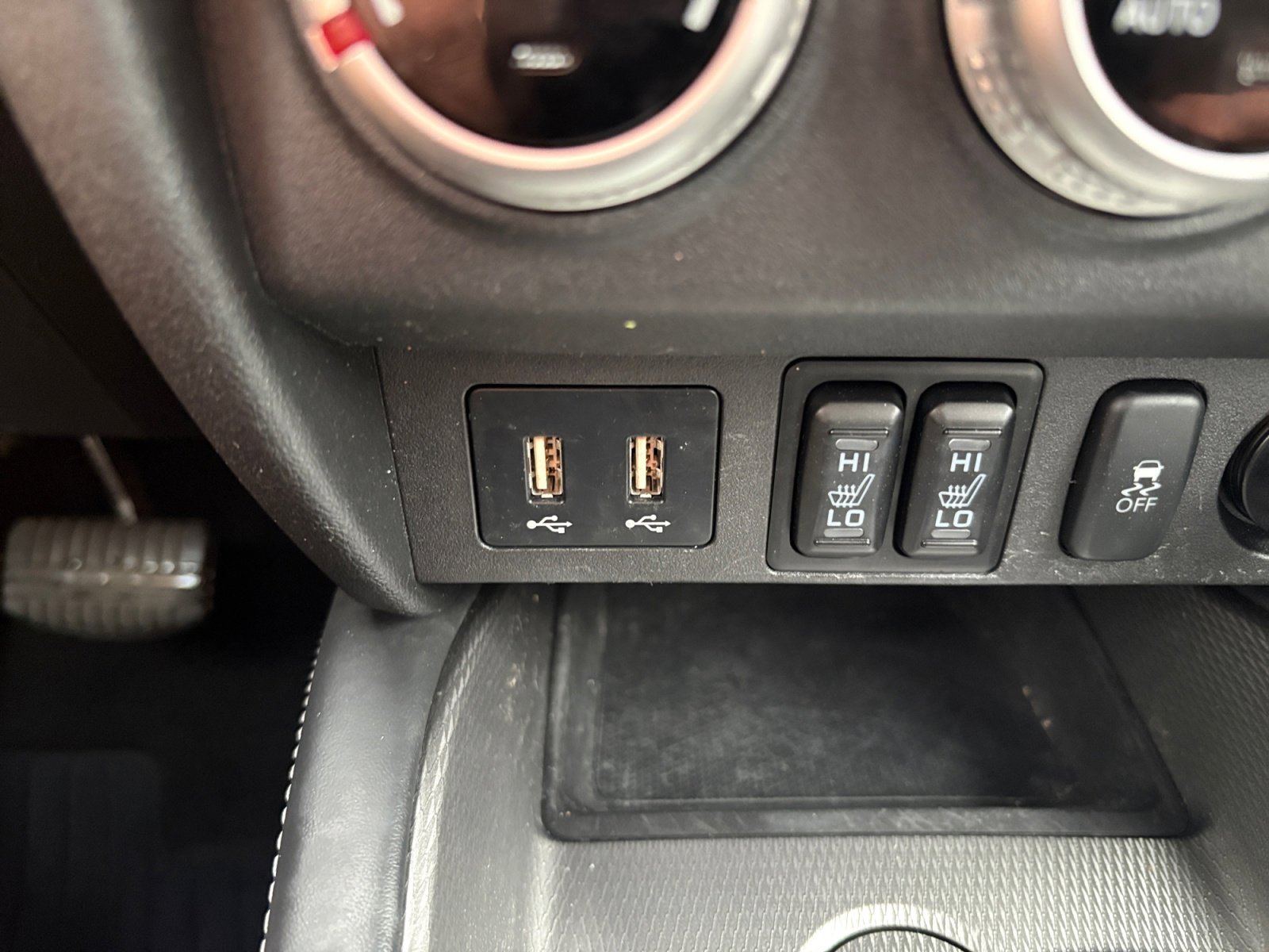 Used 2020 Mitsubishi Outlander Sport ES FWD image 18