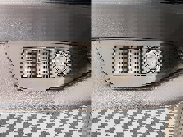 Certified 2022 Chevrolet Blazer Premier w/ Enhanced Convenience Package image 20