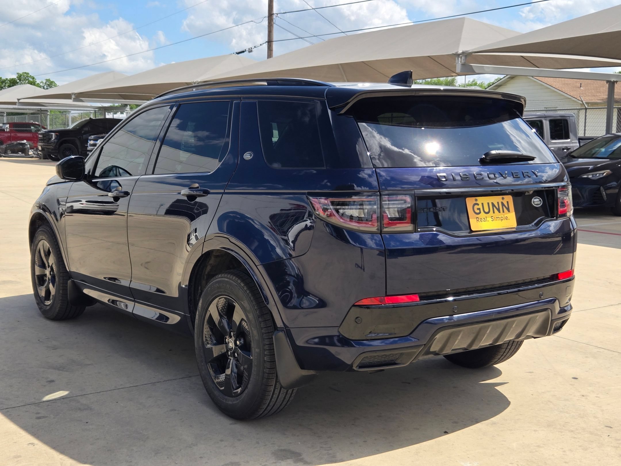 Used 2023 Land Rover Discovery Sport S R-Dynamic AWD/4WD image 5