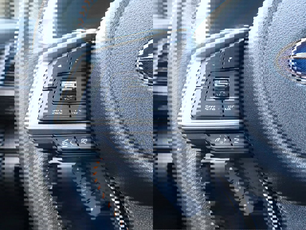 Used 2021 Subaru Crosstrek 2.0i Premium image 26