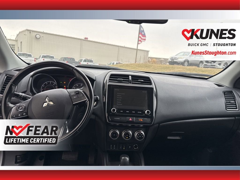 Used 2022 Mitsubishi Outlander Sport SE image 39