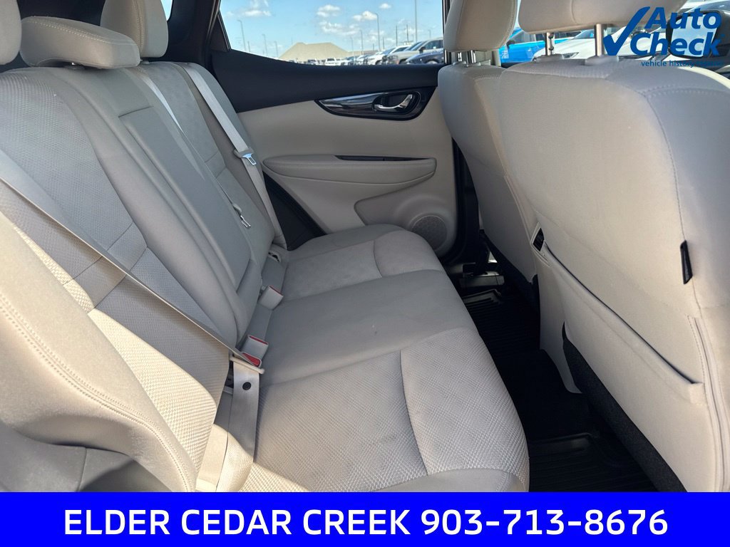 Used 2018 Nissan Rogue Sport SV FWD image 26