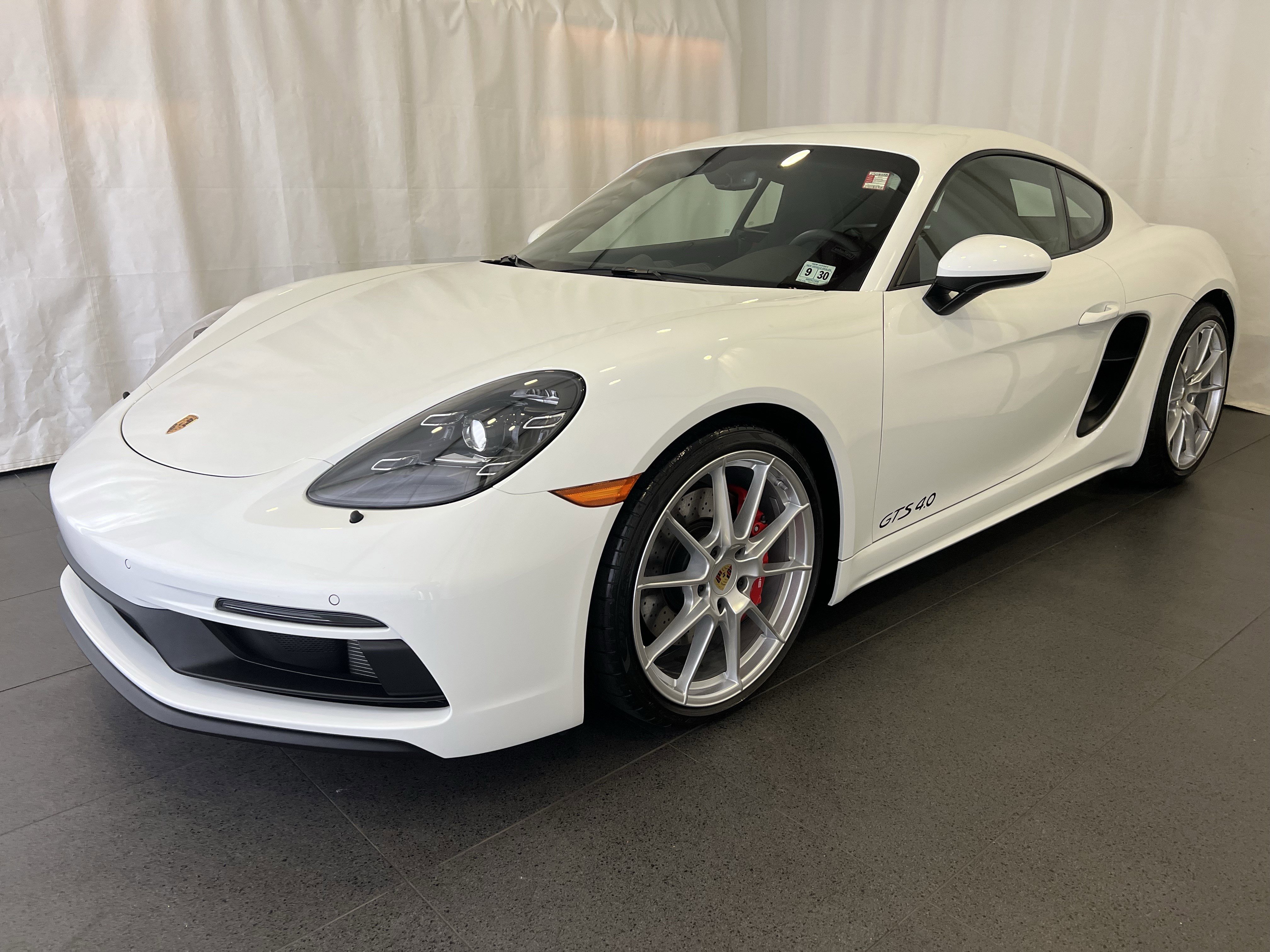 Certified 2025 Porsche 718 Cayman GT4