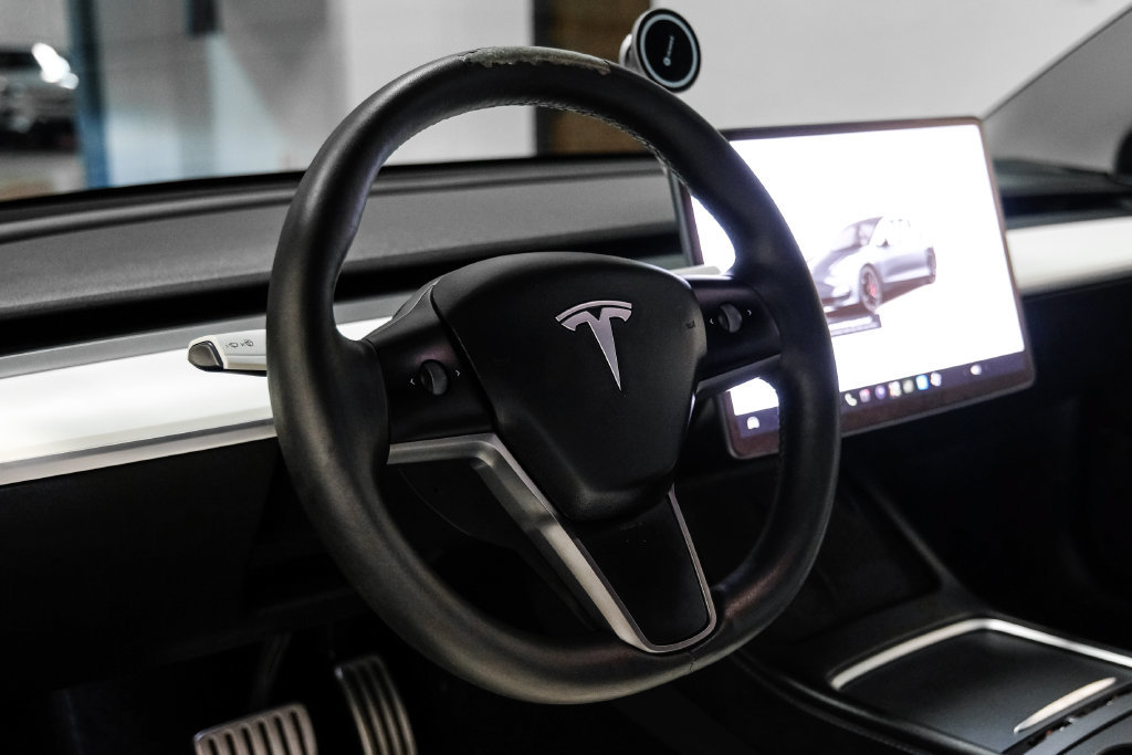 Used 2022 Tesla Model 3 Performance AWD/4WD image 18