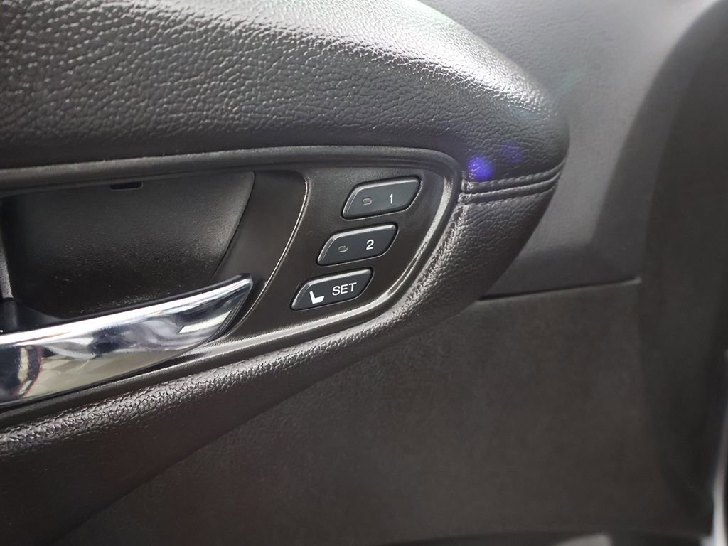 Used 2017 Acura RDX AWD image 38