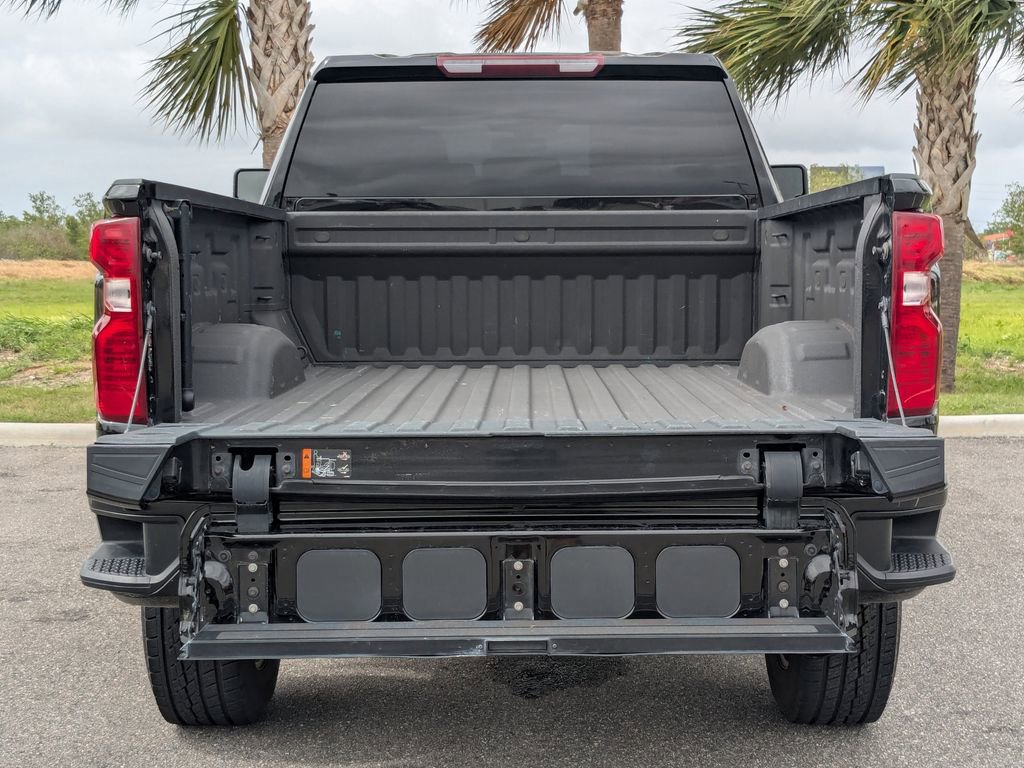 Certified 2022 Chevrolet Silverado 2500 Custom w/ Custom Value Package image 13