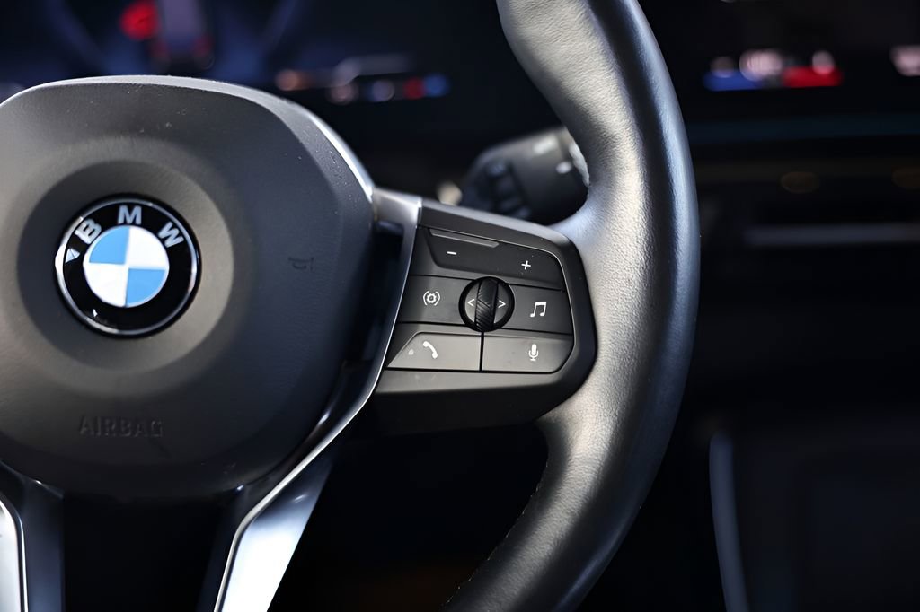 Used 2023 BMW X1 xDrive28i w/ Convenience Package image 39