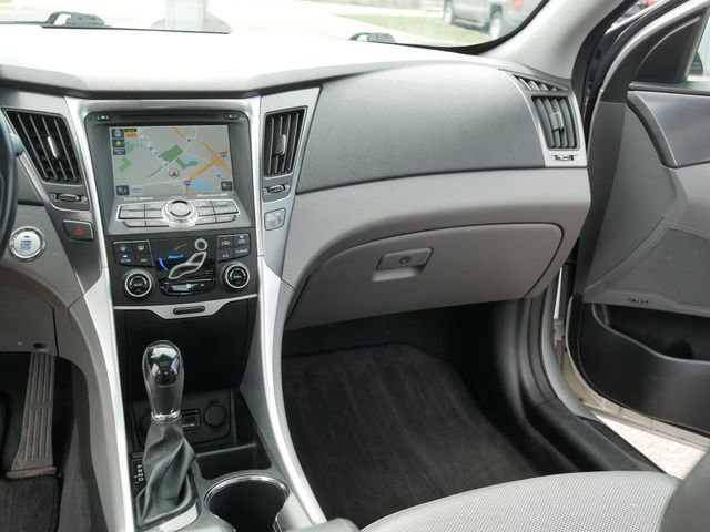 Used 2014 Hyundai Sonata Limited w/ Panoramic Sunroof Package 02 image 23