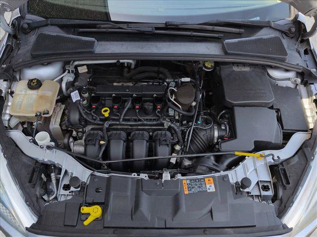 Used 2015 Ford Focus SE w/ SE Sport Package FWD image 27