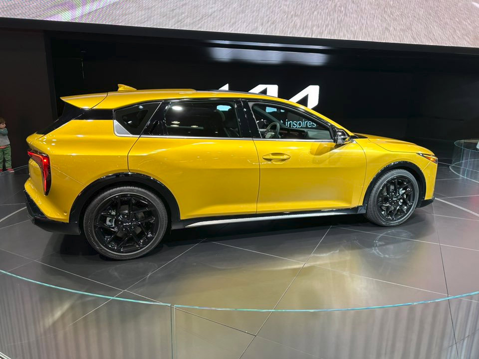 New 2026 Kia K4 GT-Line Turbo image 2