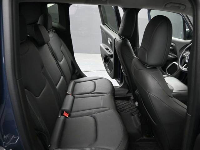 Used 2022 Jeep Renegade Limited AWD/4WD image 19