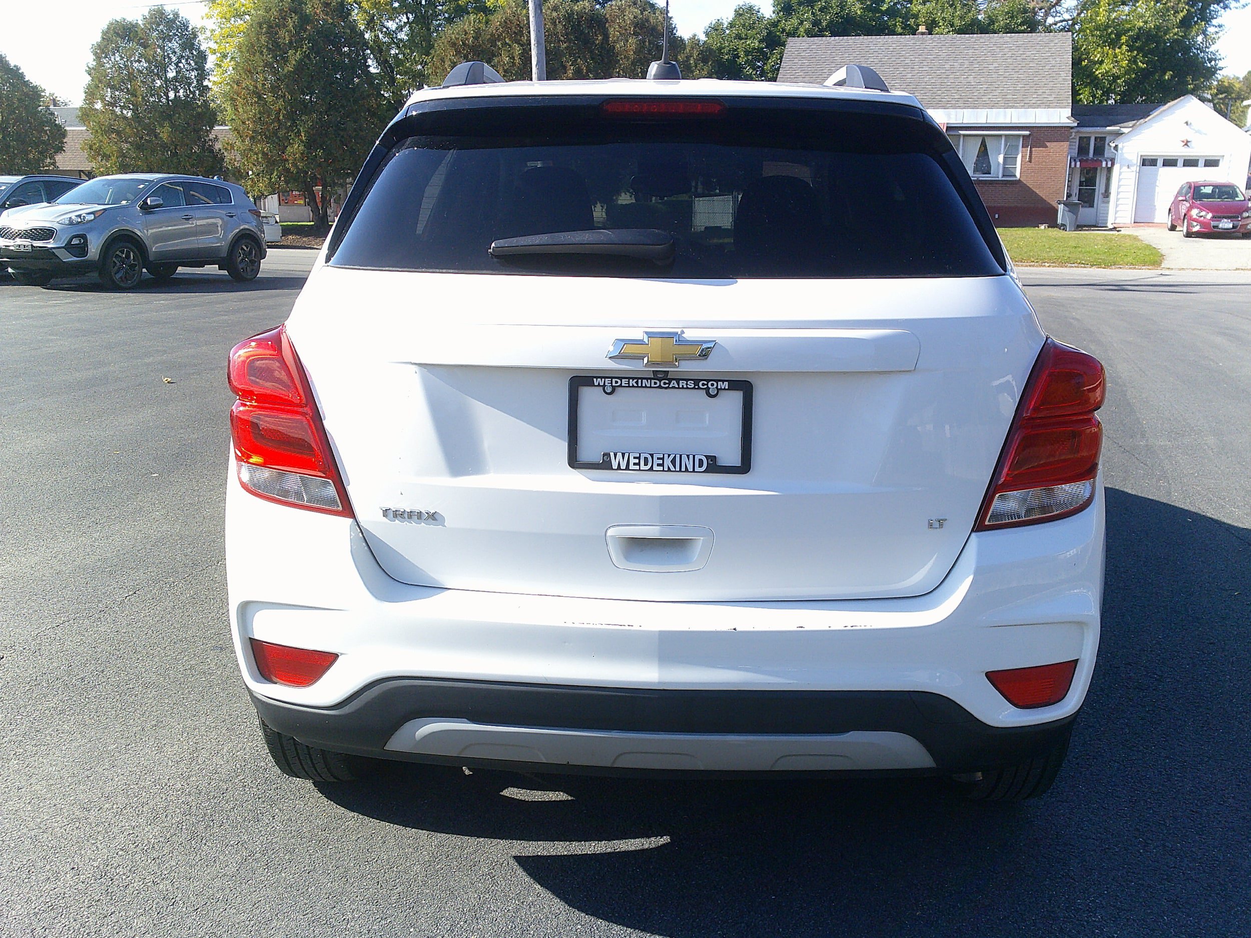 Used 2020 Chevrolet Trax LT FWD image 9