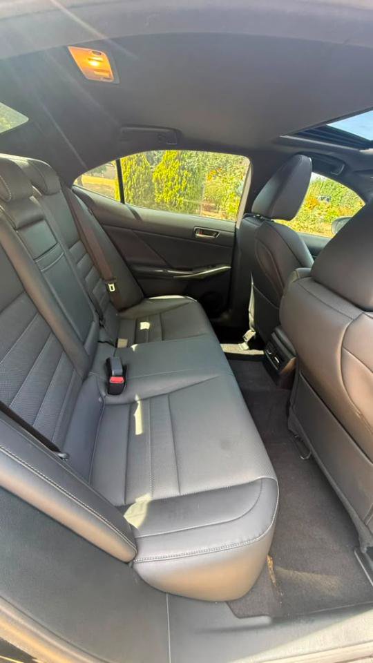 Used 2018 Lexus IS 300 F Sport RWD image 9