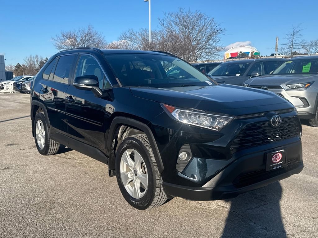 Used 2021 Toyota RAV4 XLE w/ Convenience Package image 11
