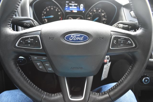 Used 2016 Ford Focus SE w/ Equipment Group 201A image 18