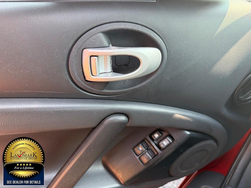Used 2006 Mitsubishi Eclipse GS FWD image 8