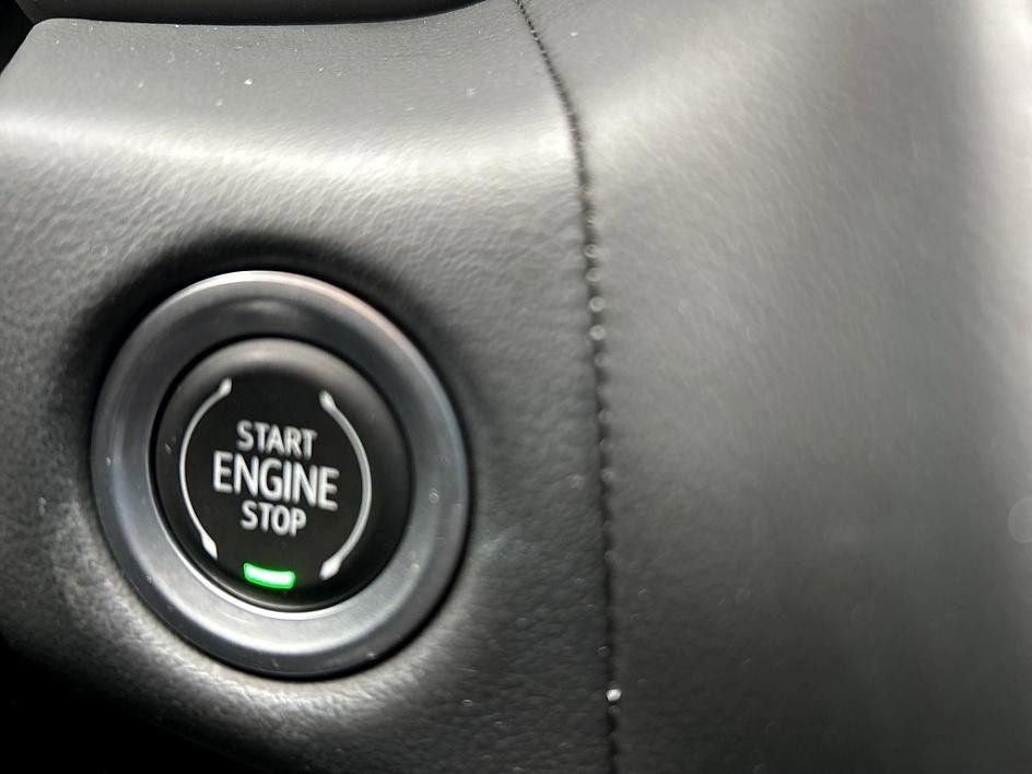 Used 2022 Chevrolet Tahoe RST w/ Luxury Package image 19