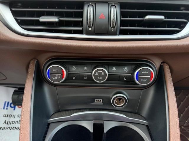 Used 2021 Alfa Romeo Stelvio Ti image 14
