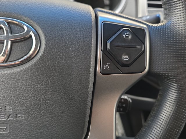 Used 2015 Toyota Tacoma 4x4 Double Cab w/ TRD Off-Road Package image 17