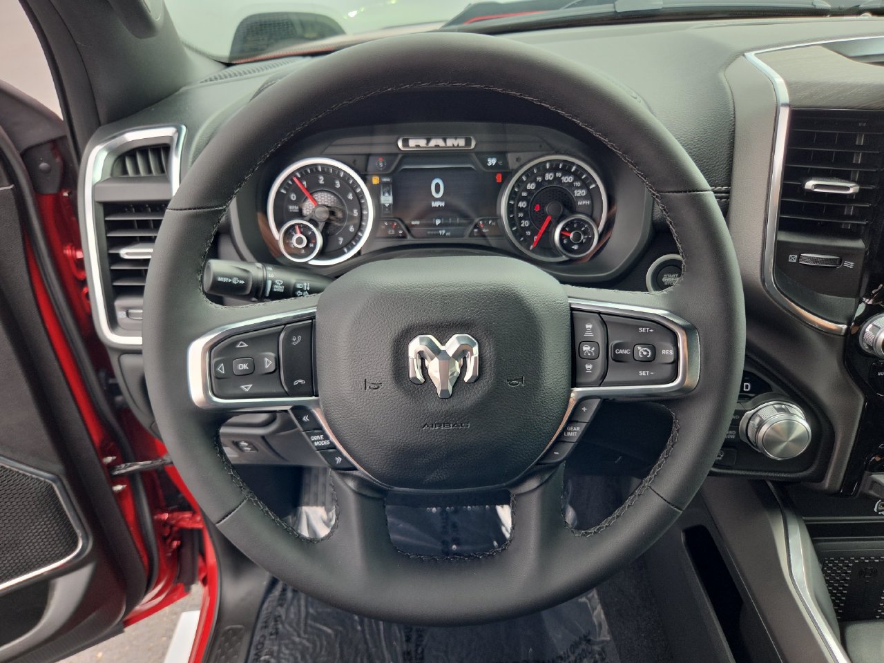 New 2026 RAM 1500 Laramie w/ Sport Appearance Package AWD/4WD image 20