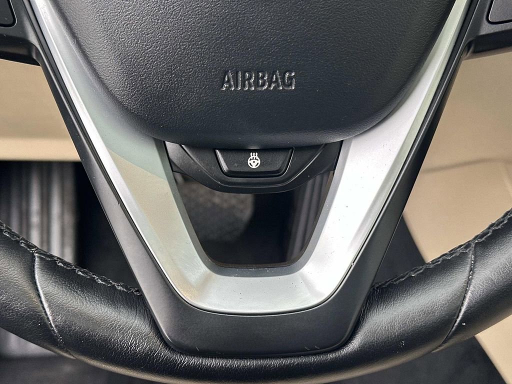 Used 2022 BMW 330i xDrive Sedan w/ Premium Package image 20