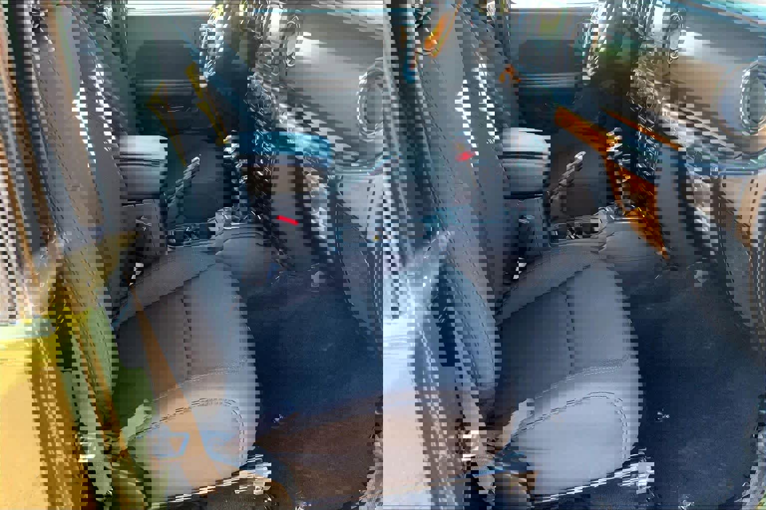 Used 2021 Jeep Wrangler Sport image 8