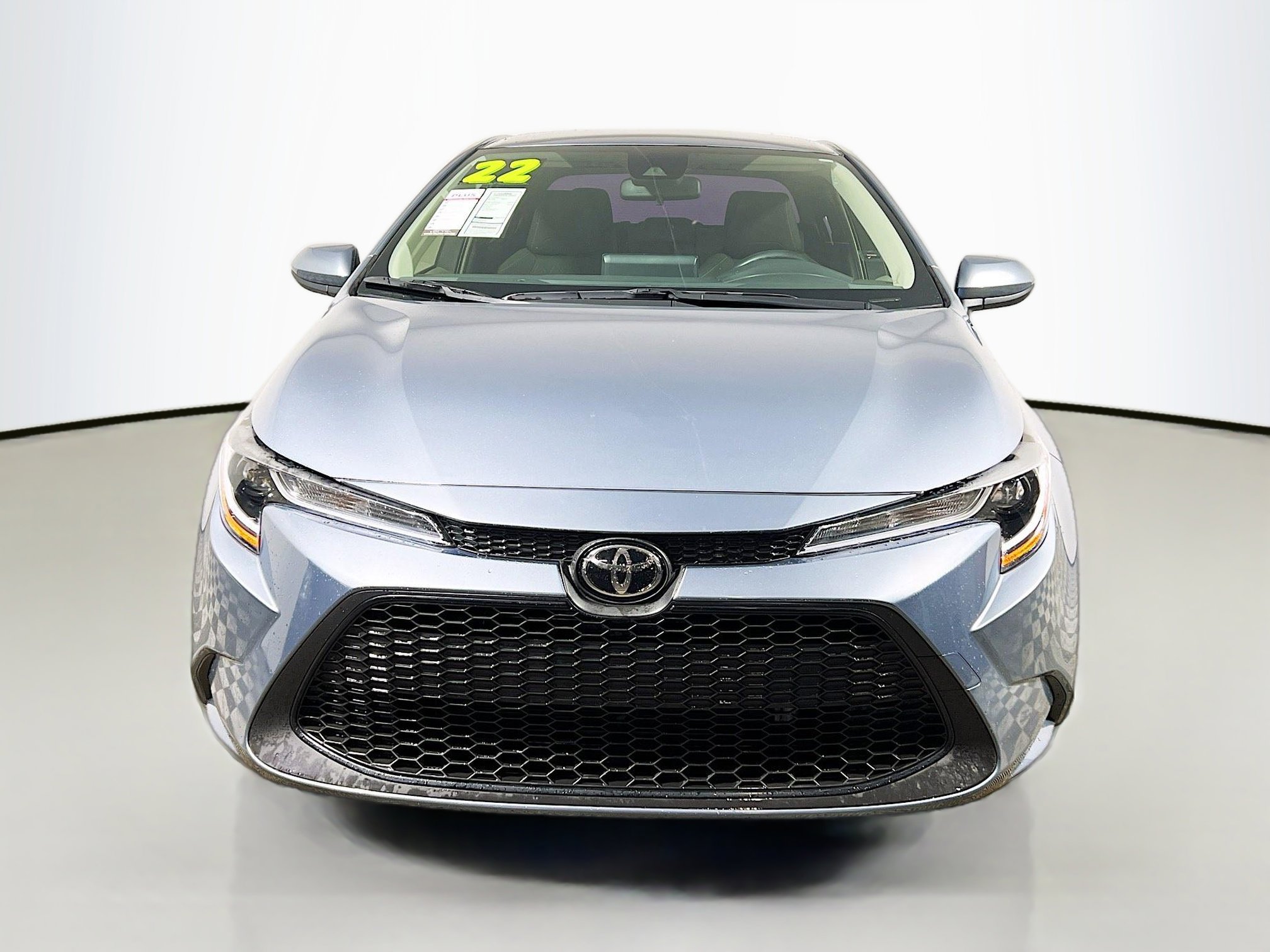 Used 2022 Toyota Corolla LE image 11