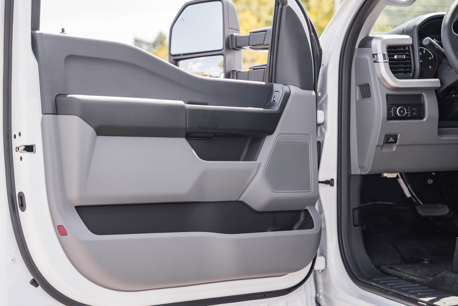New 2026 Ford F350 XL w/ FX4 Off-Road Package image 39