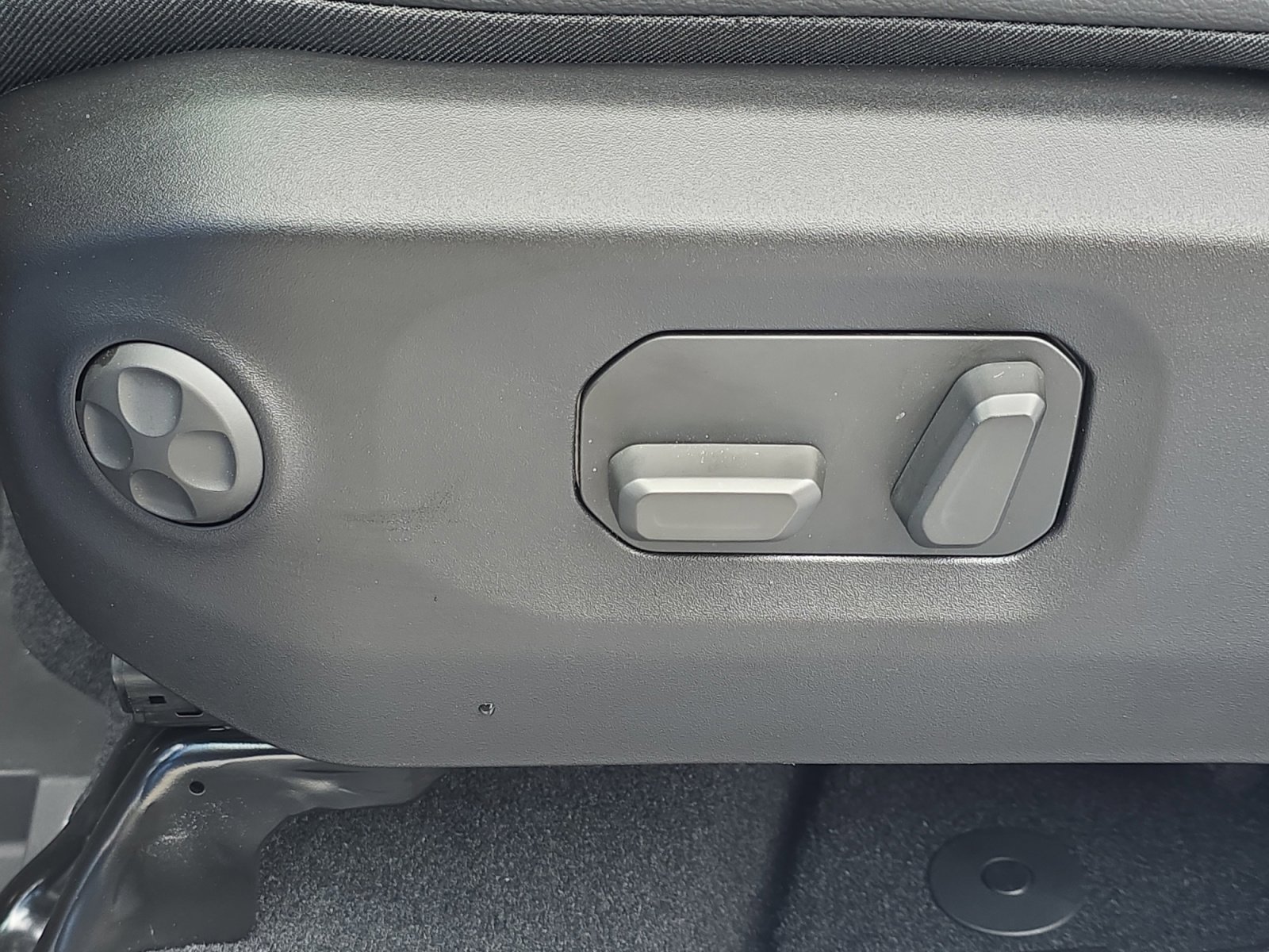 New 2026 Jeep Wrangler Sahara image 15