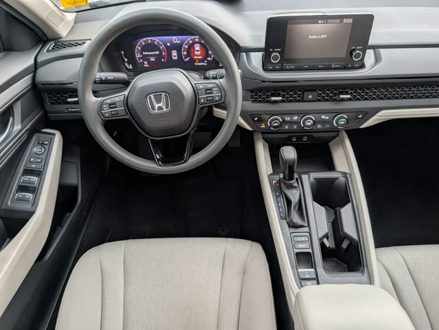Used 2024 Honda Accord EX image 6