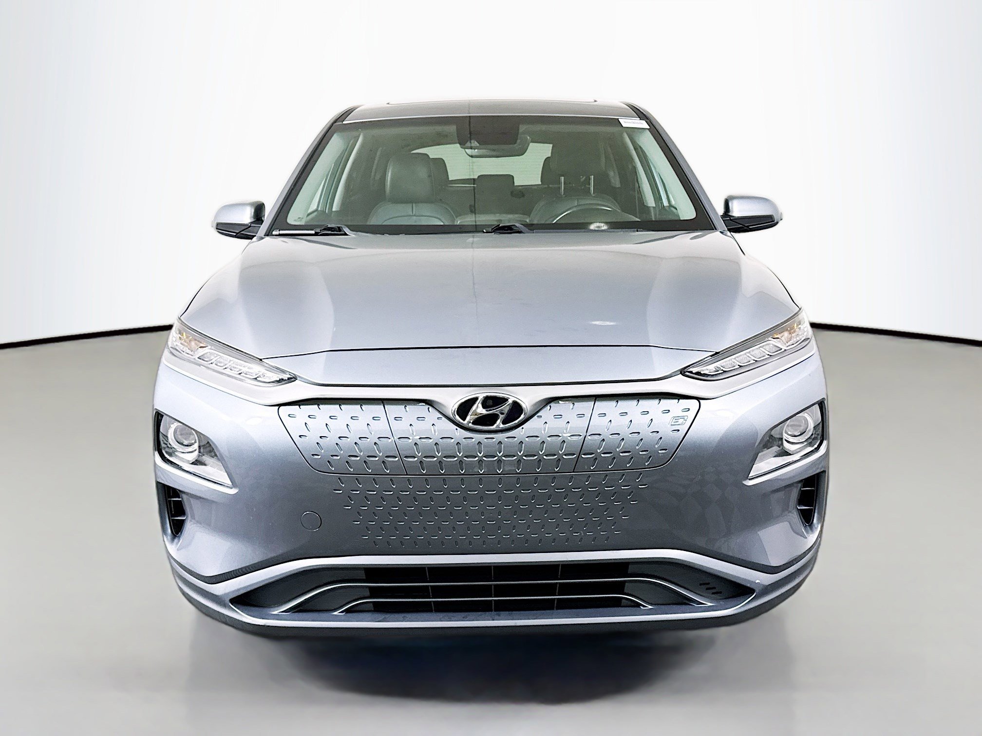Used 2021 Hyundai Kona Limited image 2