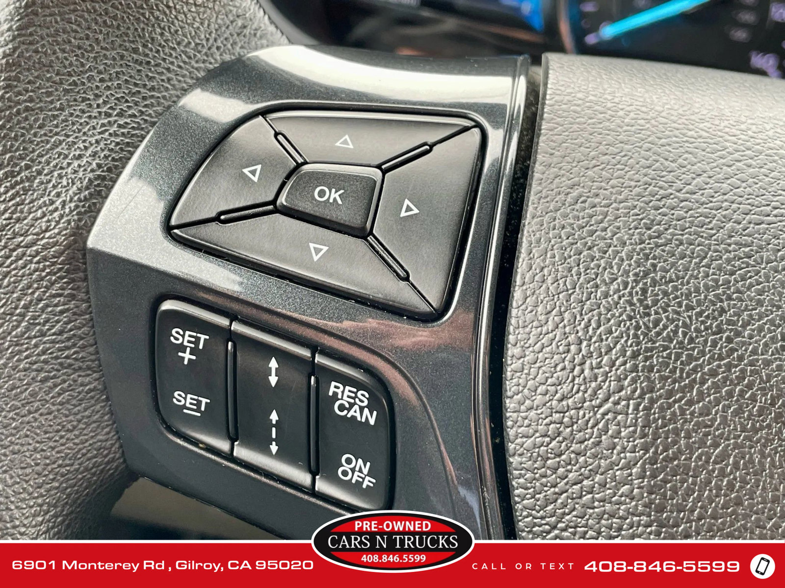 Used 2018 Ford Explorer XLT w/ Equipment Group 201A image 28