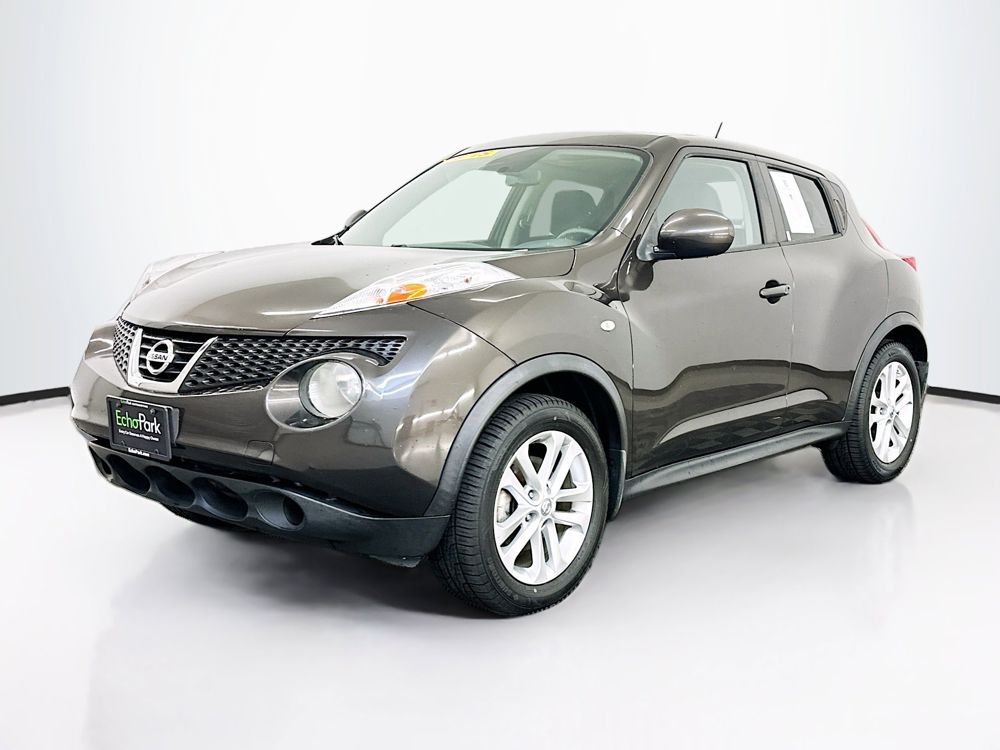 Used 2011 Nissan Juke SV AWD/4WD image 3