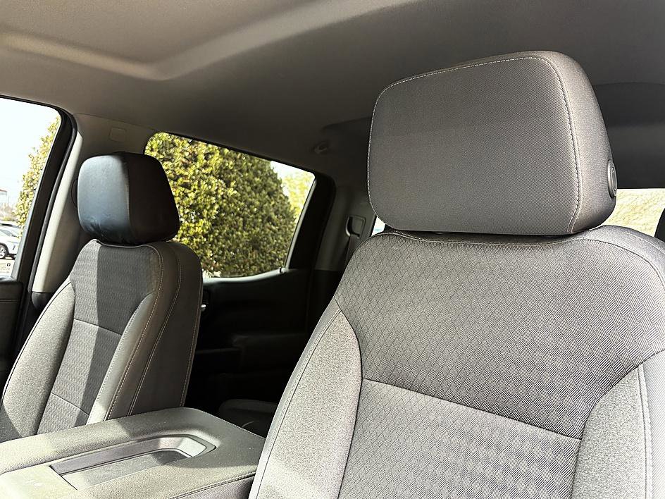 Used 2019 Chevrolet Silverado 1500 LT w/ Convenience Package image 15