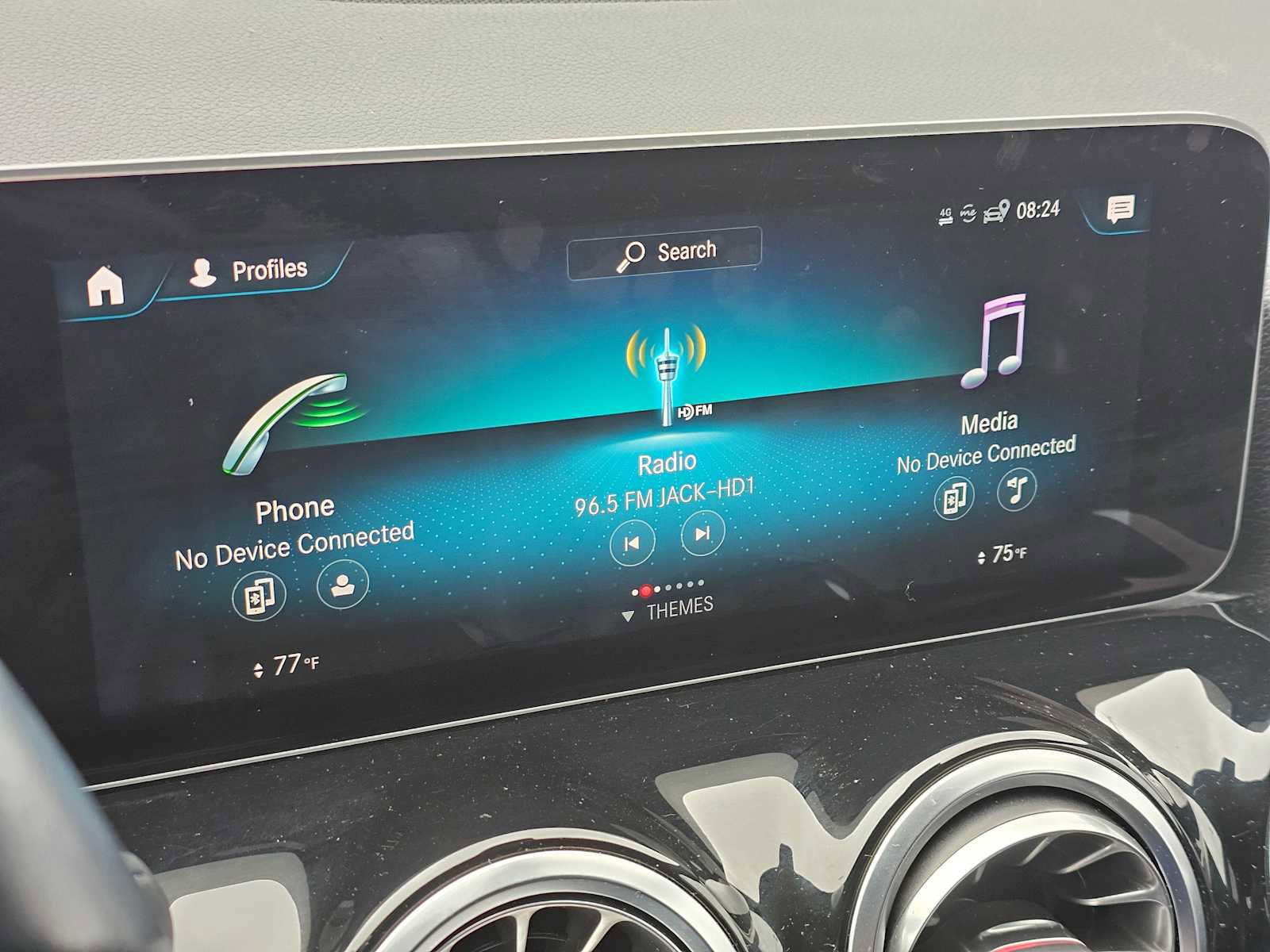 Used 2021 Mercedes-Benz GLA 250 4MATIC image 26