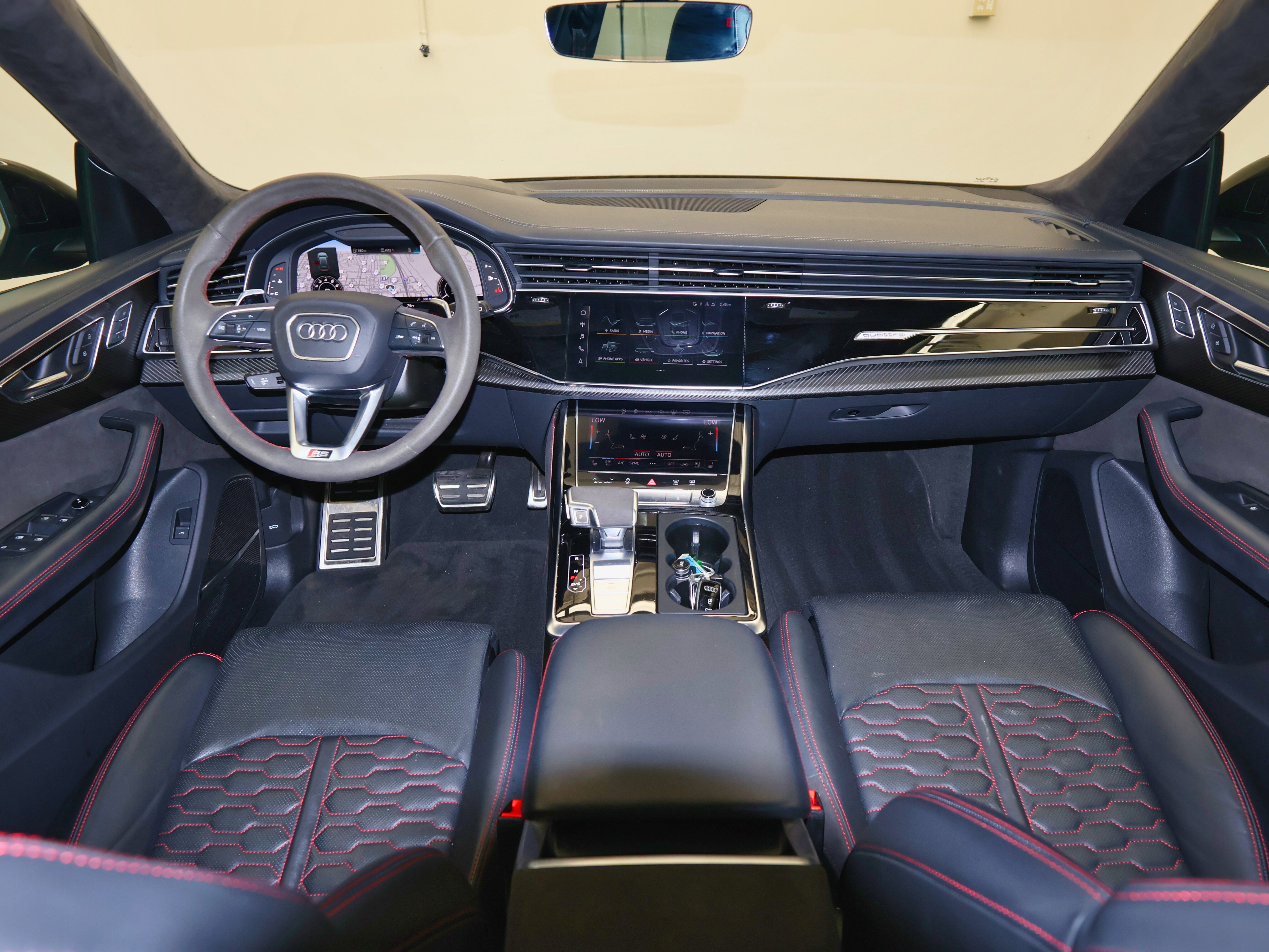 Used 2022 Audi RS Q8 w/ Black Optic Package image 37