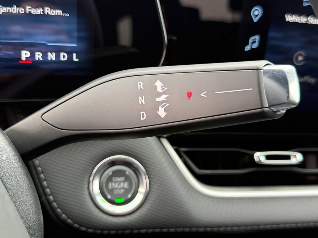 New 2027 Chevrolet Equinox LT FWD image 18