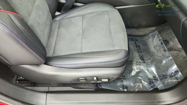 Used 2025 Chevrolet Blazer EV RS AWD/4WD image 23