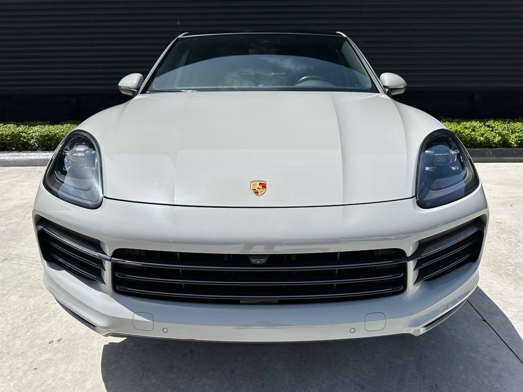 Certified 2023 Porsche Cayenne Platinum Edition AWD/4WD image 8
