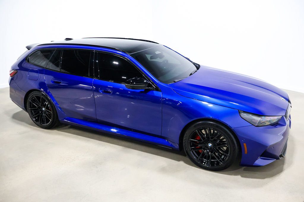 Used 2025 BMW M5 Touring image 91