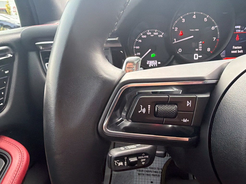 Used 2023 Porsche Macan Turbo AWD/4WD image 29