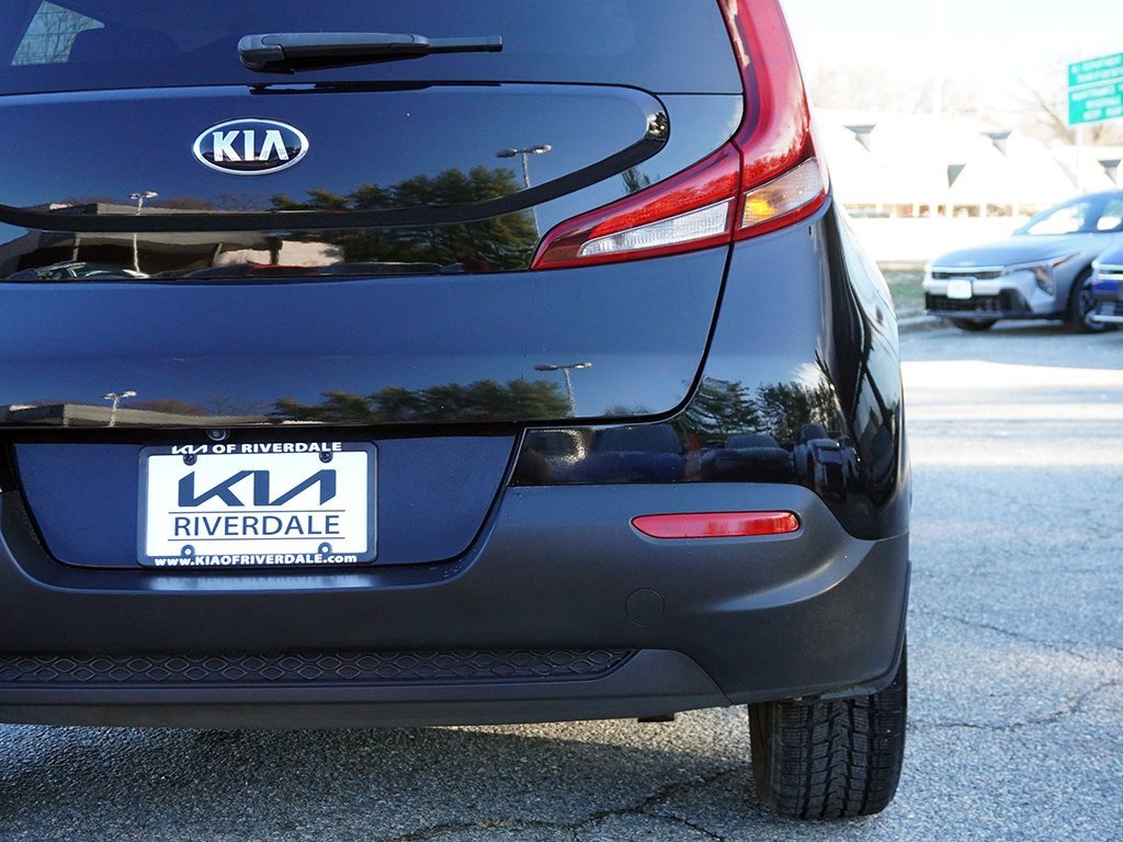 Used 2020 Kia Soul LX image 12