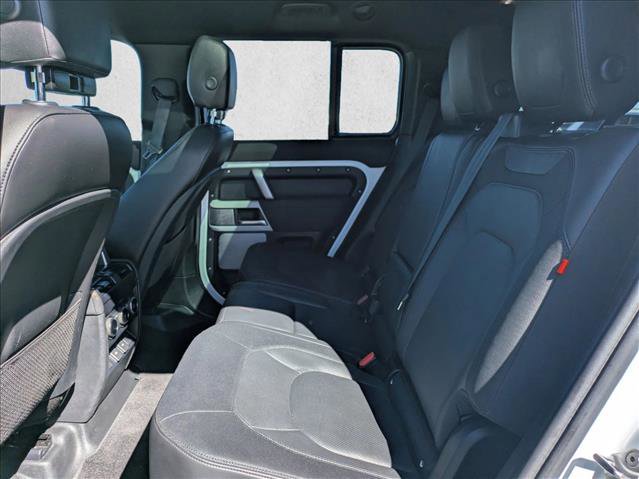 Certified 2023 Land Rover Defender 130 X-Dynamic SE image 20